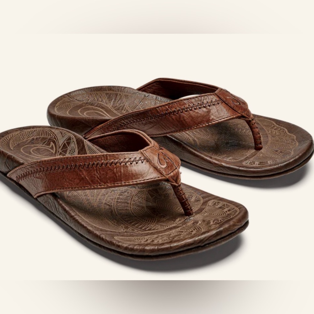 Hiapo
Men’s Leather Beach Sandals